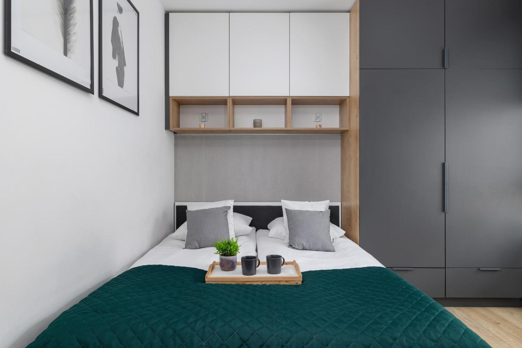 קרקוב Elegant Apartment In Cracow With Balcony, Parking And Desk By Noclegi Renters מראה חיצוני תמונה